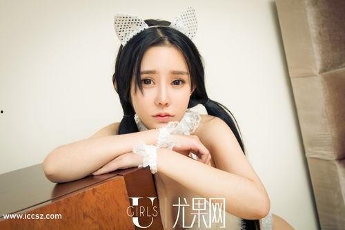 酱酱吃瓜少女,揭秘少女生活日常